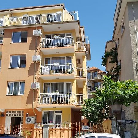 Guest House Diamandievi Nesebar Exterior photo